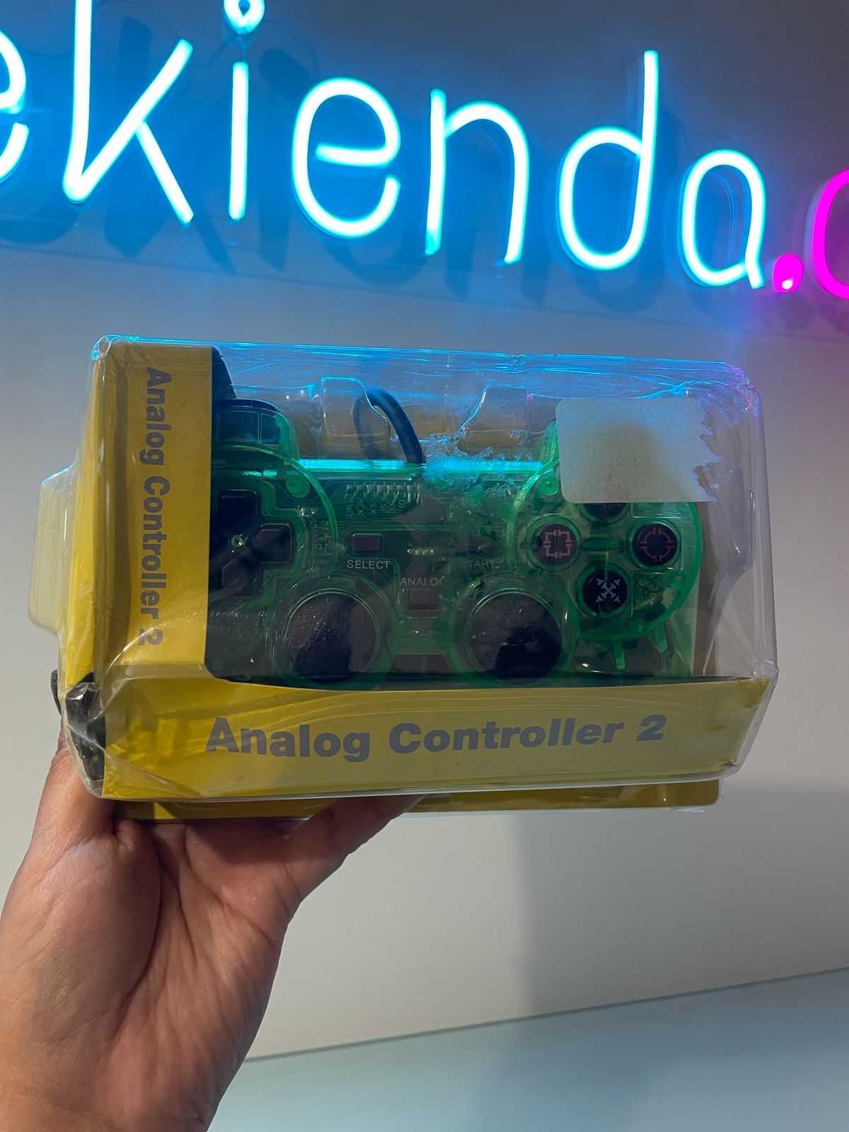 .Geekienda - Videojuegos control generico para playstation 2