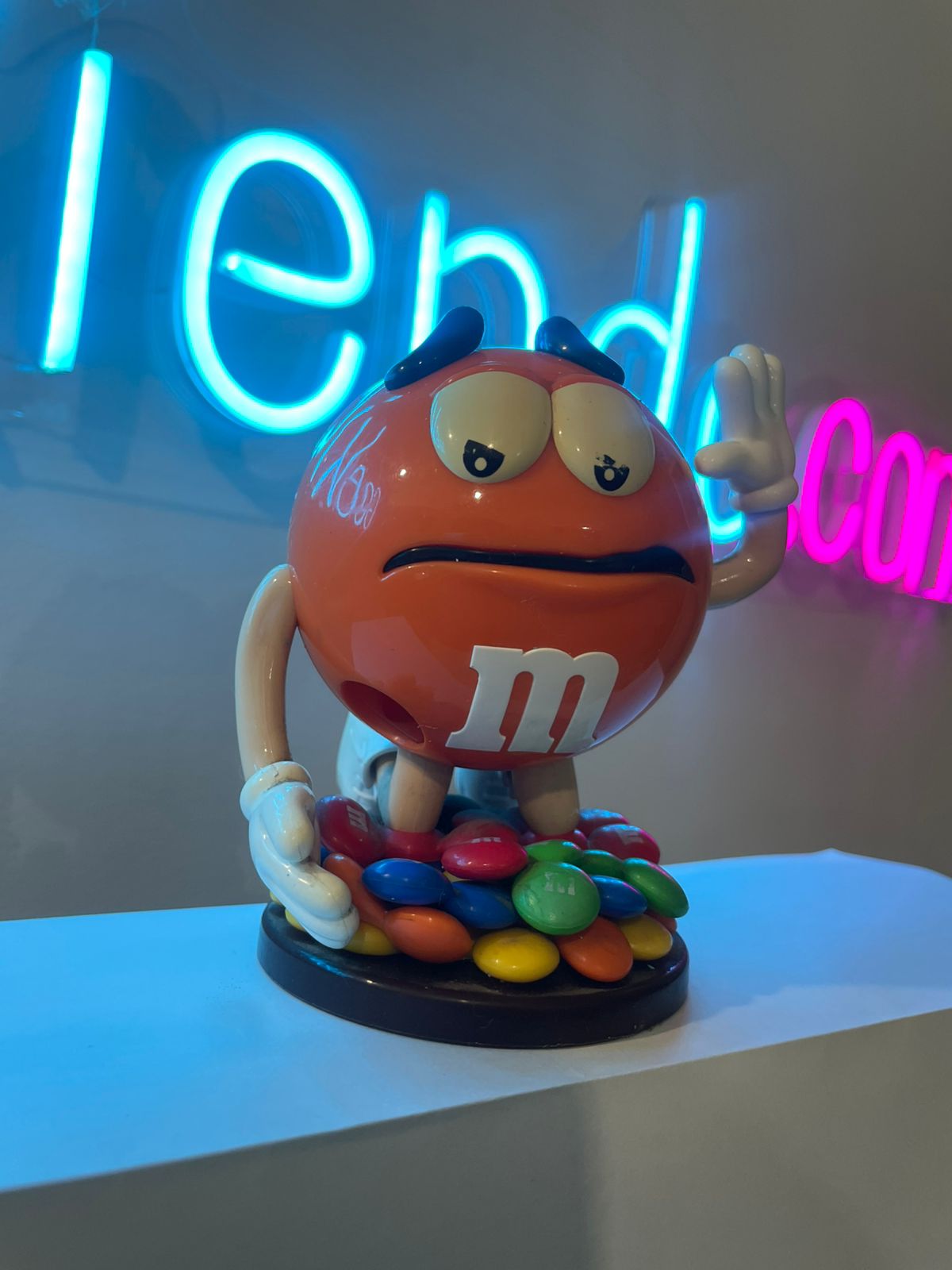 .Geekienda - m&m figura m&m naranja - m&m’s programas infantiles promocionales