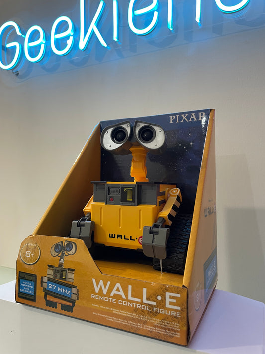 Geekienda - figura wall-e a control remoto -Disney Pixar programas infantiles